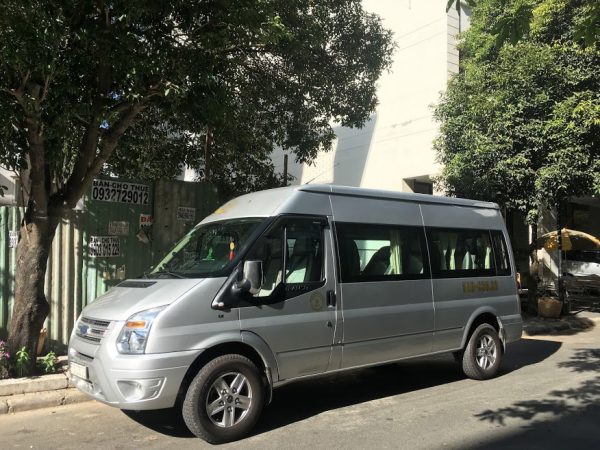Xe Phi Loan Ford Transit 16 Cho